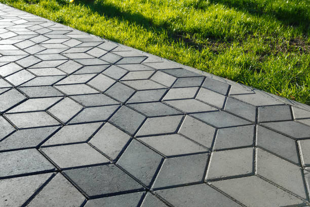 Best Residential Driveway Paver Services  in Bloomington, MN